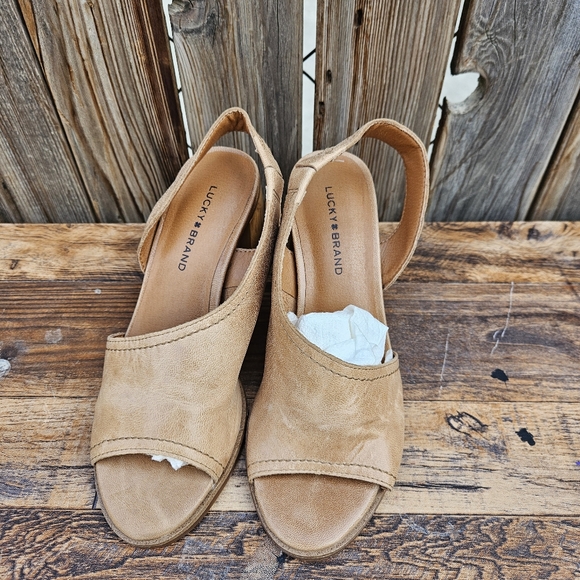 Lucky Brand Tan Peep-Toe Slingback Wedge Heels Size  6 - Picture 5 of 16